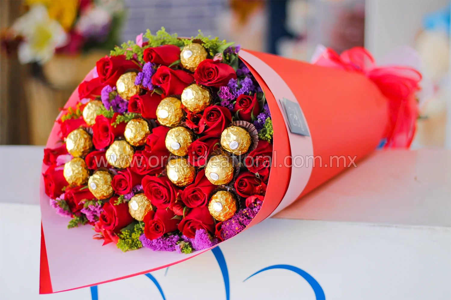 24 Rosas & Ferreros con Kraft Doble