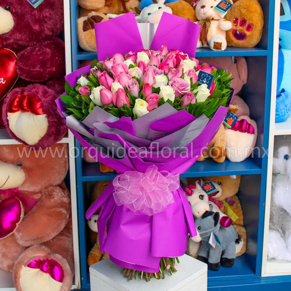 50 Rosas Pastel Deluxe