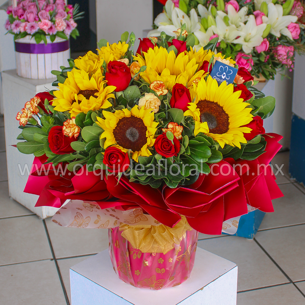Jarrón Rosas & Girasoles